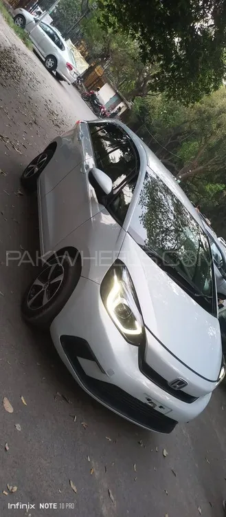 Honda Fit 2021 for Sale in Lahore Image-1