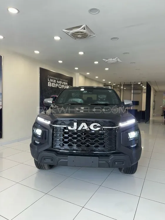 JAC T9 2025 for Sale in Karachi Image-1