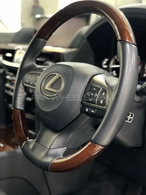 Lexus LX Series 2017 for Sale in Lahore Lexus LX Series 2017 for Sale in Lahore Image-6