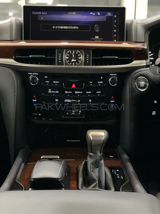 Lexus LX Series 2017 for Sale in Lahore Lexus LX Series 2017 for Sale in Lahore Image-13