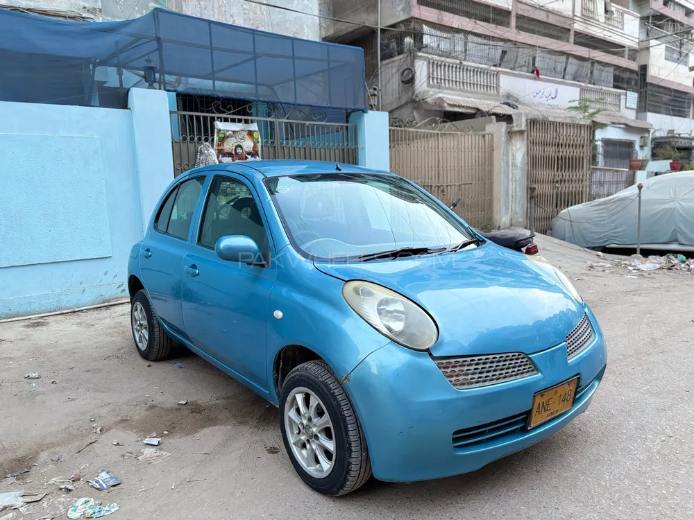 Nissan March 2003 for Sale in Karachi Image-1