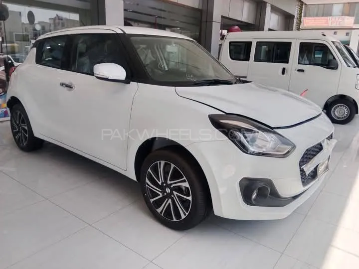Suzuki Swift 2025 for Sale in Karachi Image-1