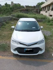 Toyota Corolla Axio Hybrid 1.5 2015 for Sale