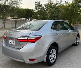 TOYOTA COROLLA GLI MANUAL 1.3 (1300cc)
Model 2019 || Registered 2019
45,000kms driven Genuine 
Toyota Authorized Dealership Maintained
Silver Color 
Right Front Fender Wheel Arch Repainted Rest 
Full Original Paint 100% Guaranteed 
Beige Interior
Manual Transmission 
Well maintained using high end products 
1st Owner
Brand New Condition 
Interior is as crispy as new 
See to believe 
READY DELIVERY 
EXCHANGE POSSIBLE WITH ANY CAR

For inspection
Available at SUPREME CARS
Plot # 151/F,Under Imam heights,Shop no.1&2, Main Khalid Bin Walid Rd, Karachi, Sindh 75400

|  Premium Cars |  Best Prices |  Optimum Performance | 
#supremecarsgang
