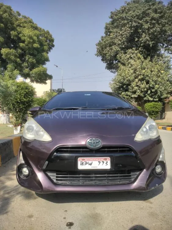 Toyota Aqua 2015 for Sale in Karachi Image-1