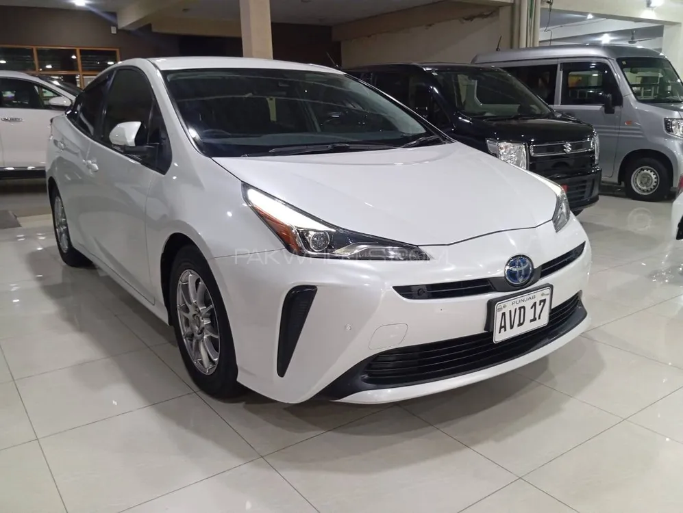 Toyota Prius 2020 for Sale in Peshawar Image-1
