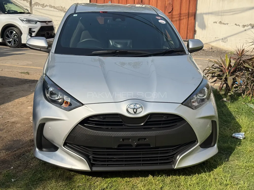 Toyota Yaris Hatchback 2021 for Sale in Lahore Image-1