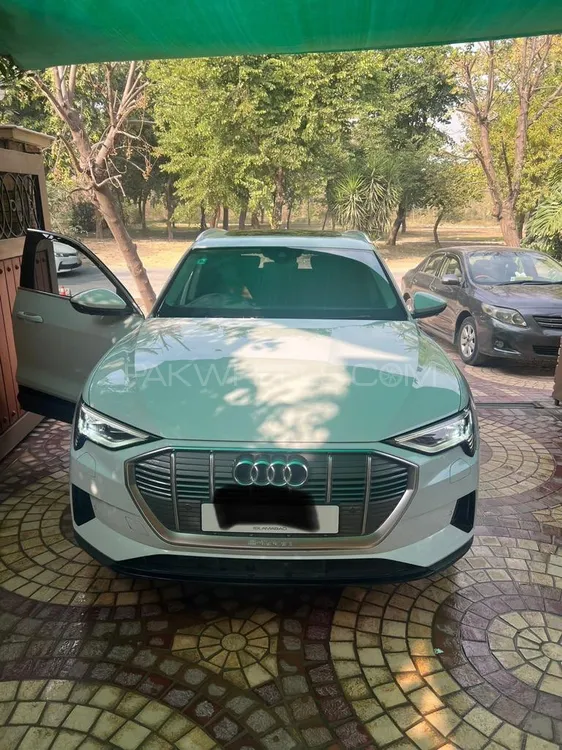 آوڈی ای-ٹران 2020 for Sale in کراچی Image-1