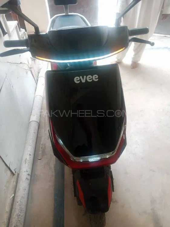 Evee Gen-Z 2025 for Sale Image-1