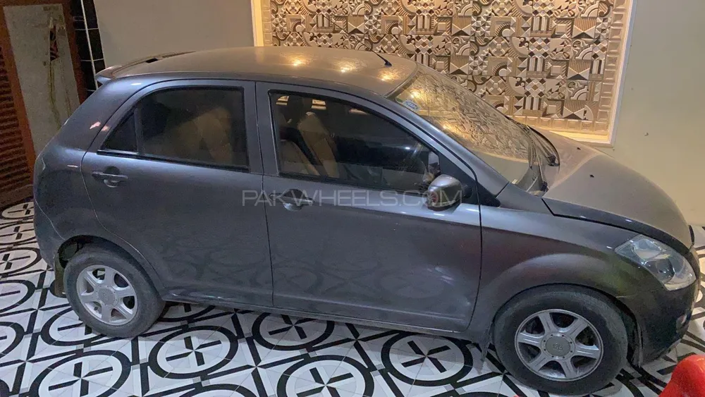 FAW V2 2019 for Sale in Multan Image-1