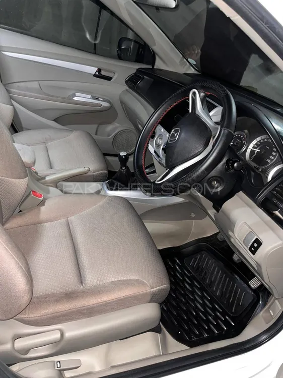 Honda City 2015 for Sale in Faisalabad Image-1