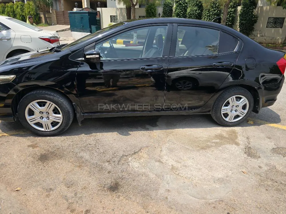 Honda City 2017 for Sale in Islamabad Image-1