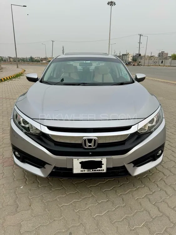 Honda Civic 2018 for Sale in Lahore Image-1