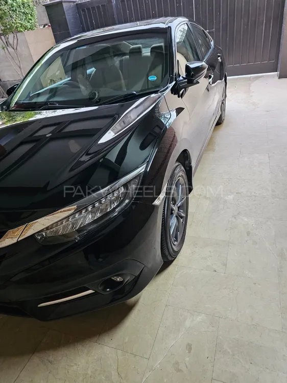 Honda Civic 2020 for Sale in Lahore Image-1