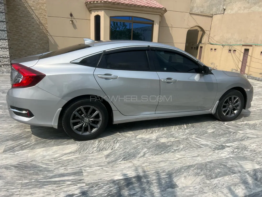 Honda Civic 2021 for Sale in Lahore Image-1