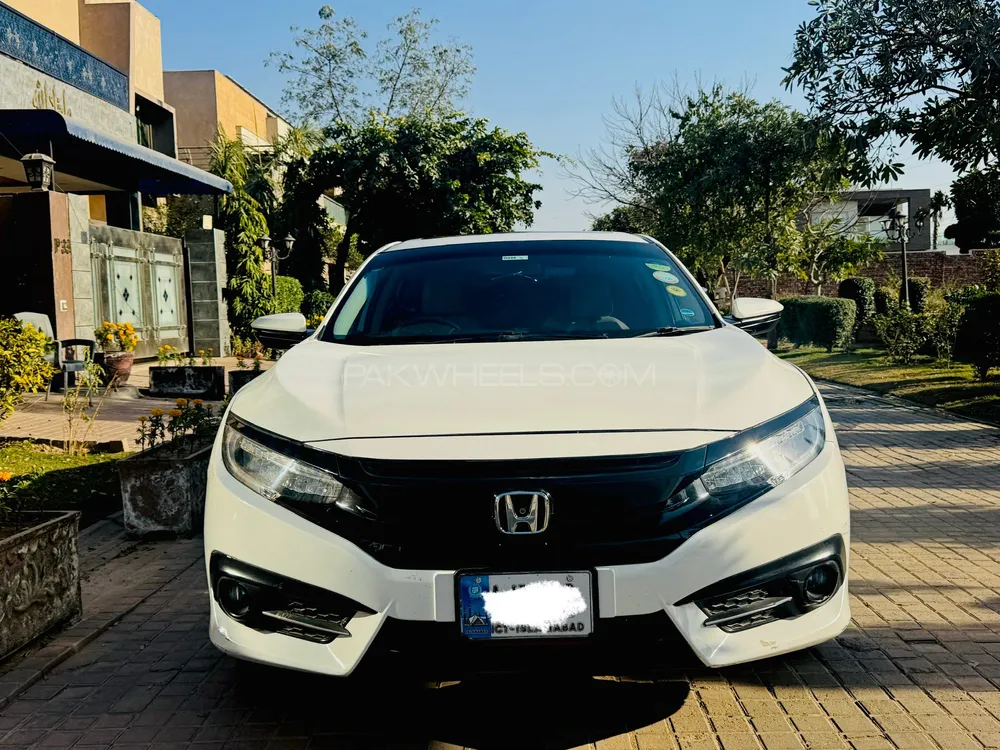 Honda Civic 2016 for Sale in Faisalabad Image-1