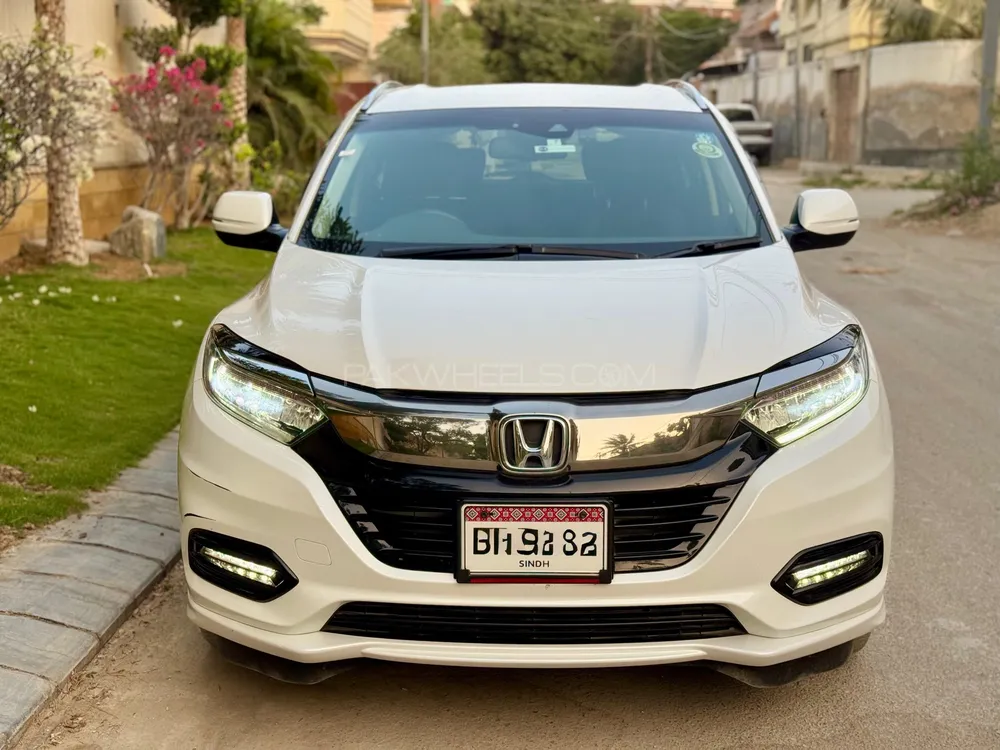 Honda Vezel 2019 for Sale in Karachi Image-1