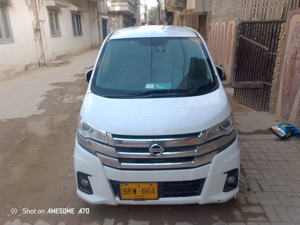 نسان ڈیز 2017 for Sale in کراچی Image-1
