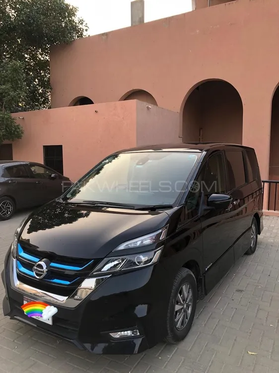 Nissan Serena 2019 for Sale in Karachi Image-1