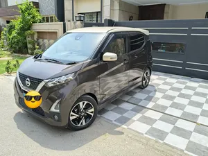 Nissan Dayz Highway Star S hybrid X pro pilot 2019 for Sale