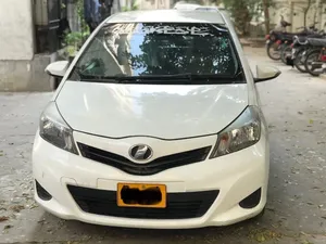 Toyota Vitz F 1.0 2013 for Sale