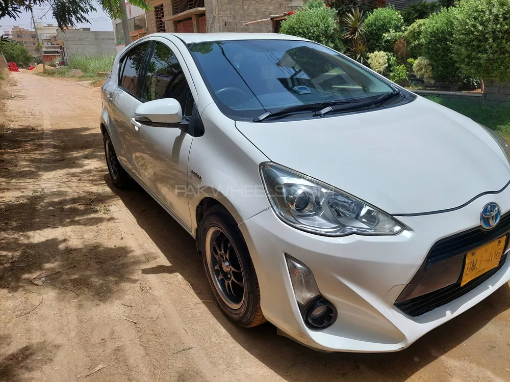 ٹویوٹا اکوا 2015 for Sale in کراچی Image-1