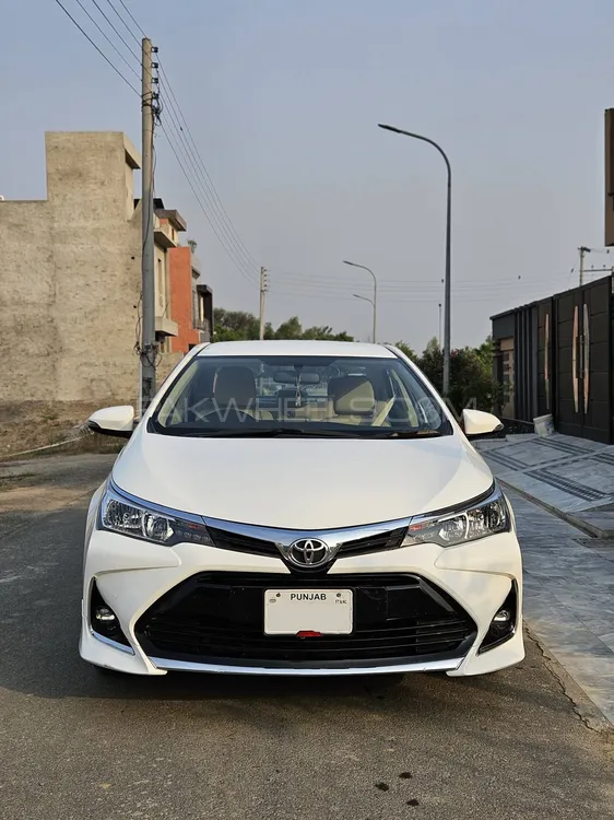Toyota Corolla 2021 for Sale in Lahore Image-1