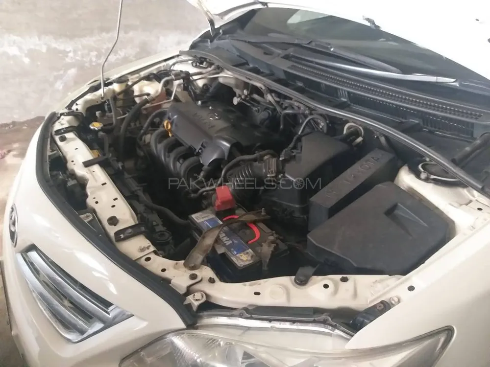Toyota Corolla 2013 for Sale in Lahore Image-1