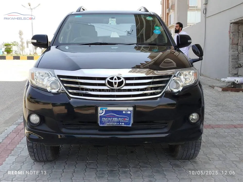 Toyota Fortuner 2015 for Sale in Islamabad Image-1