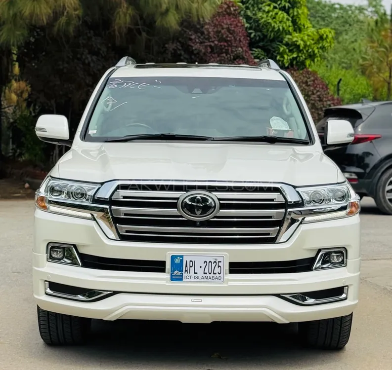 Toyota Land Cruiser 2020 for Sale in Islamabad Image-1
