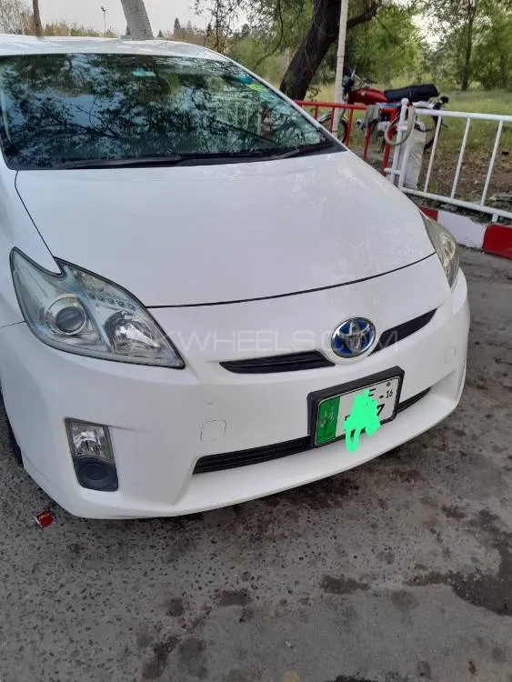 Toyota Prius 2011 for Sale in Islamabad Image-1