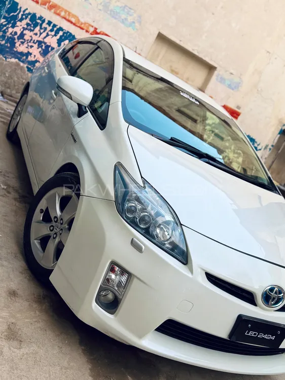 Toyota Prius 2011 for Sale in Faisalabad Image-1