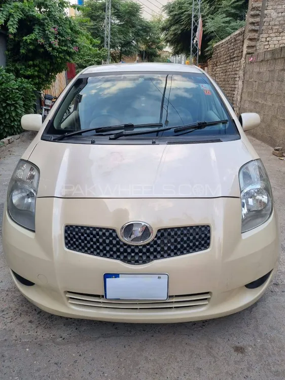 Toyota Vitz 2006 for Sale in Islamabad Image-1