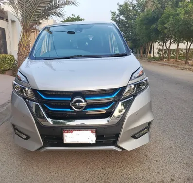 Nissan Serena e-POWER Highway Star 2019