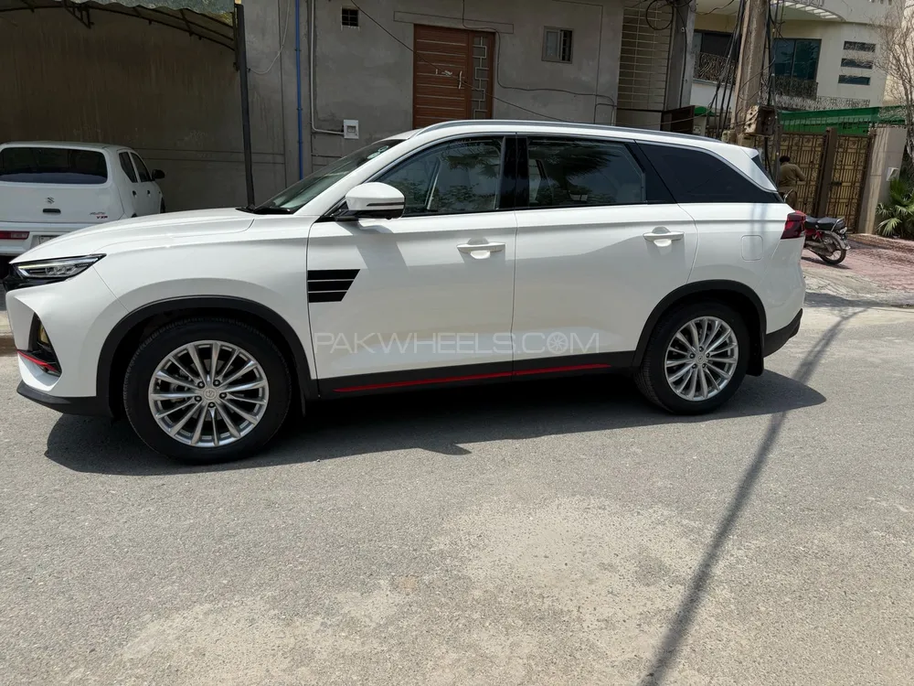 Changan Oshan X7 2024 for Sale in Faisalabad Image-1