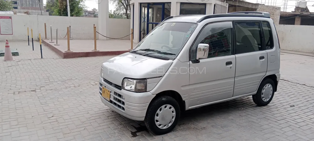 Daihatsu Move 1998 for Sale in Multan Image-1
