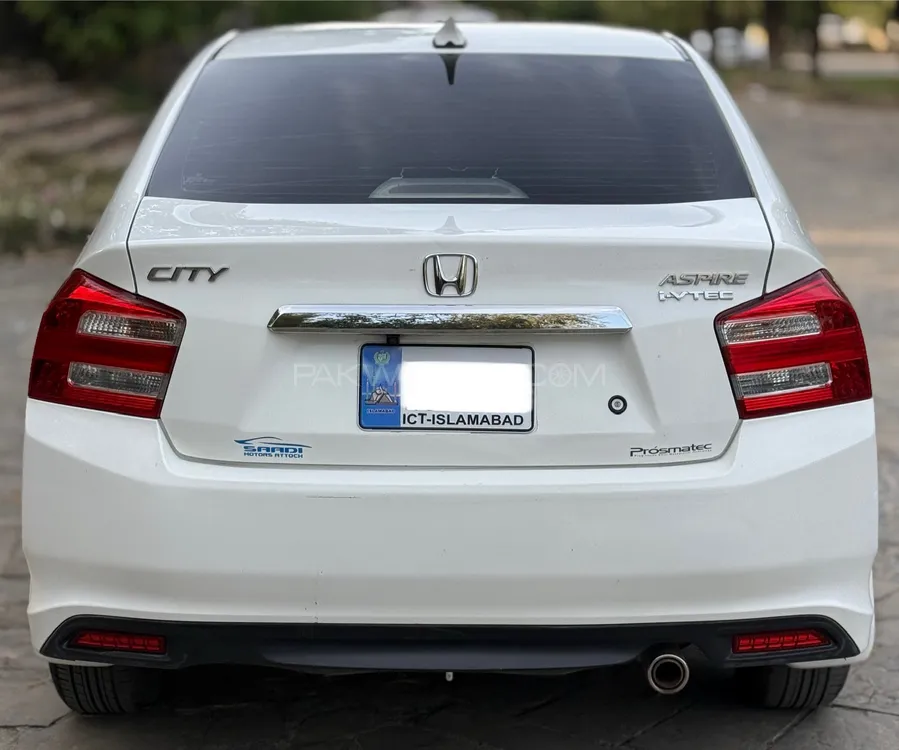 Honda City 2018 for Sale in Islamabad Image-1