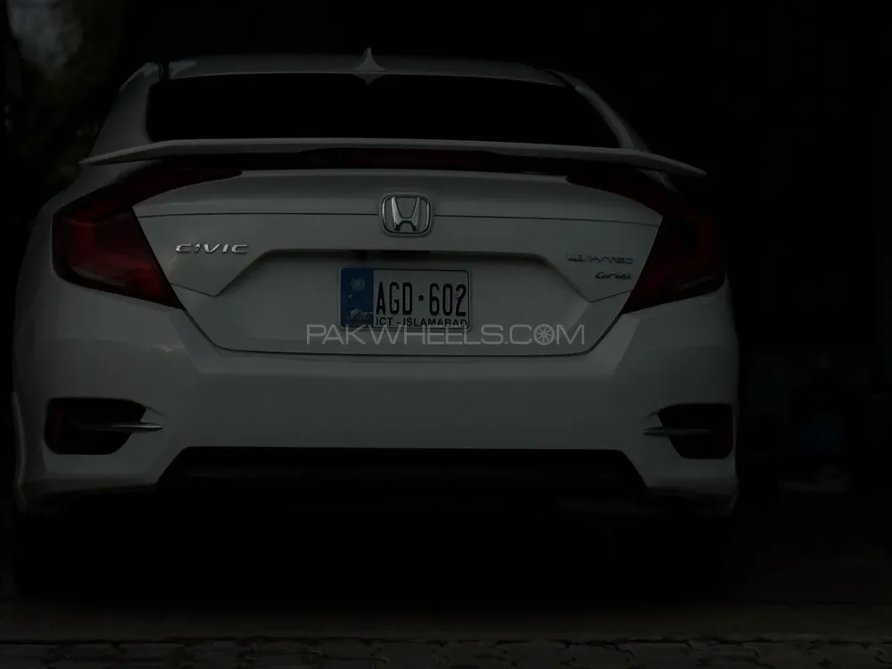 Honda Civic 2017 for Sale in Chakwal Image-1