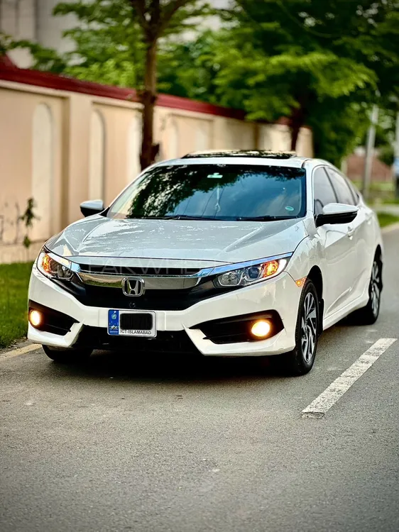 Honda Civic 2018 for Sale in Faisalabad Image-1