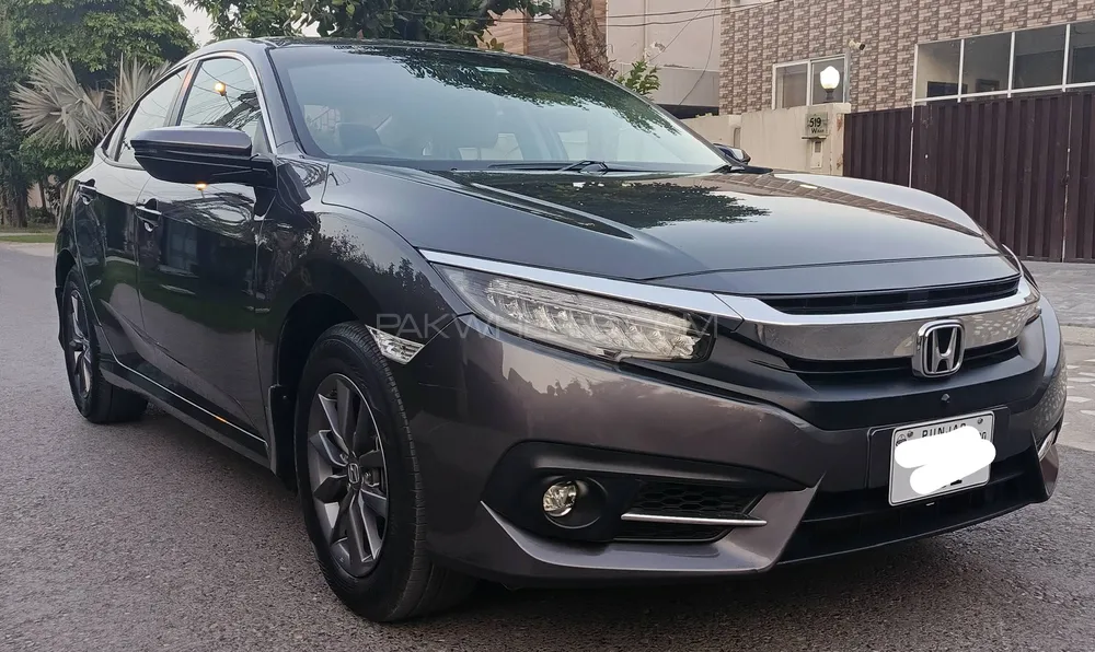 Honda Civic 2020 for Sale in Lahore Image-1