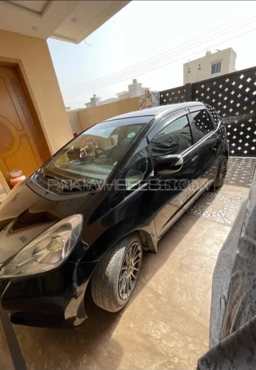 Honda Fit 2011 for Sale in Lahore Image-1
