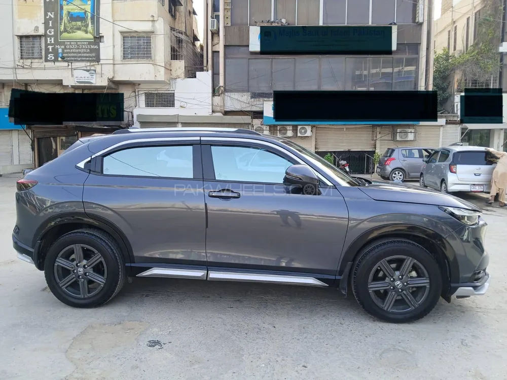 Honda HR-V 2023 for Sale in Karachi Honda HR-V 2023 for Sale in Karachi Image-7