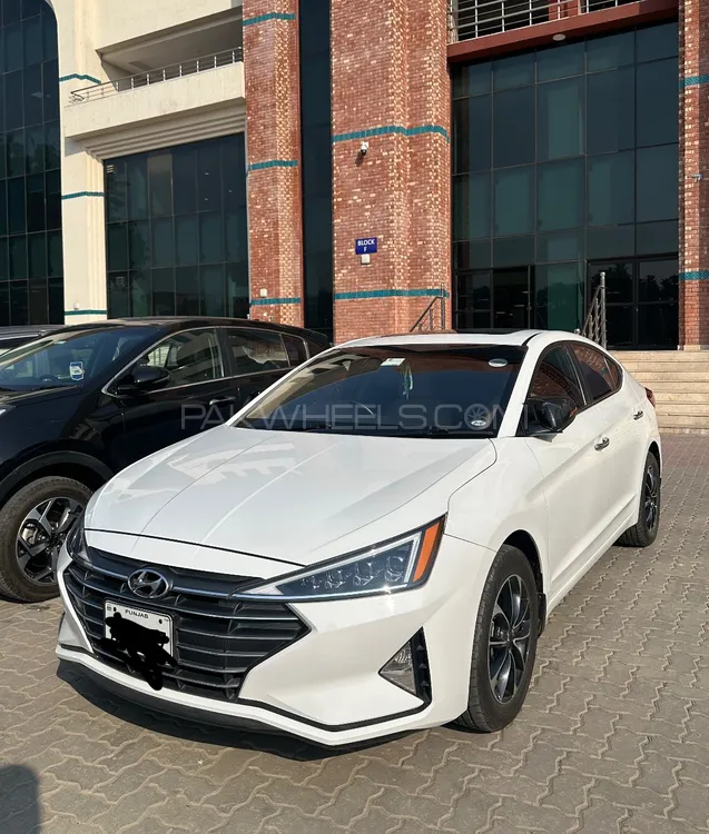 Hyundai Elantra 2022 for Sale in Lahore Image-1