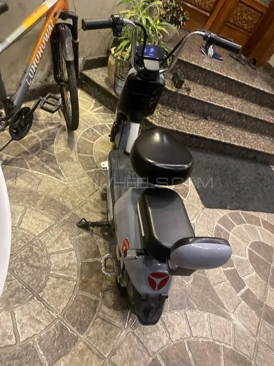 Metro LY Superbike 2024 for Sale Image-1