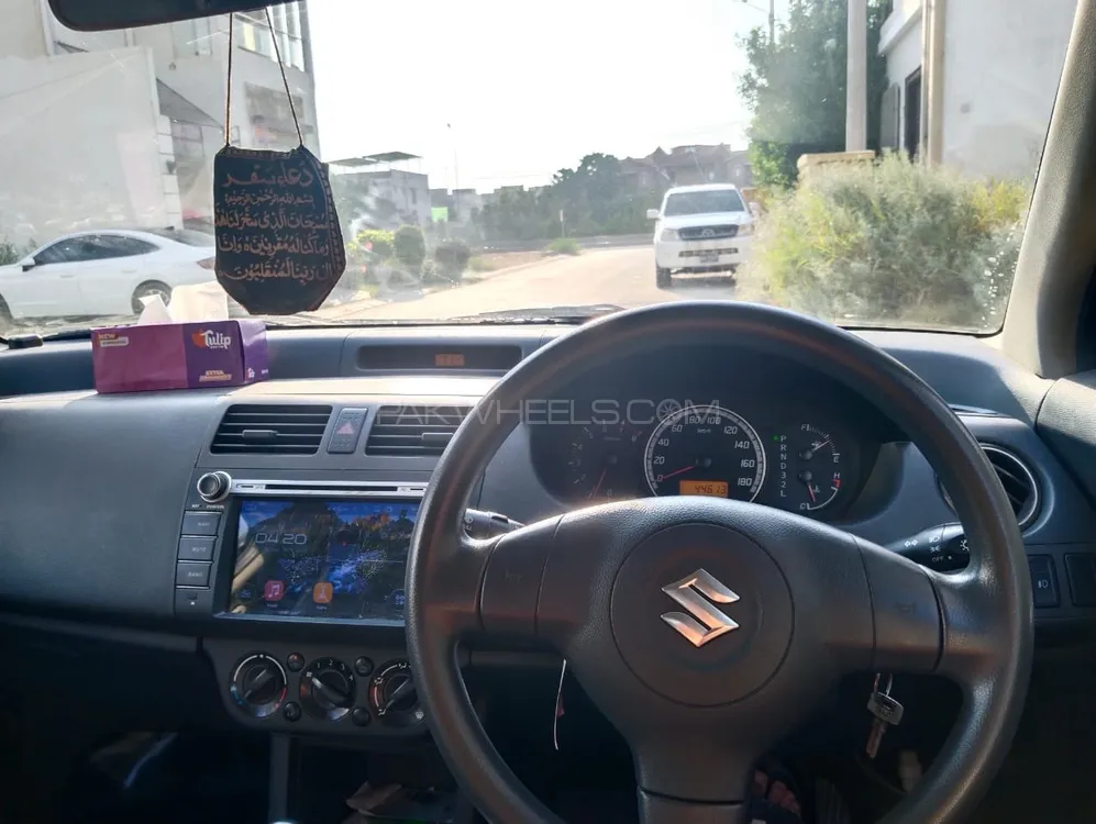 Suzuki Swift 2021 for Sale in Karachi Image-1