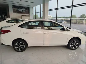 Toyota Yaris Sedan GLI CVT 1.3 2025 for Sale