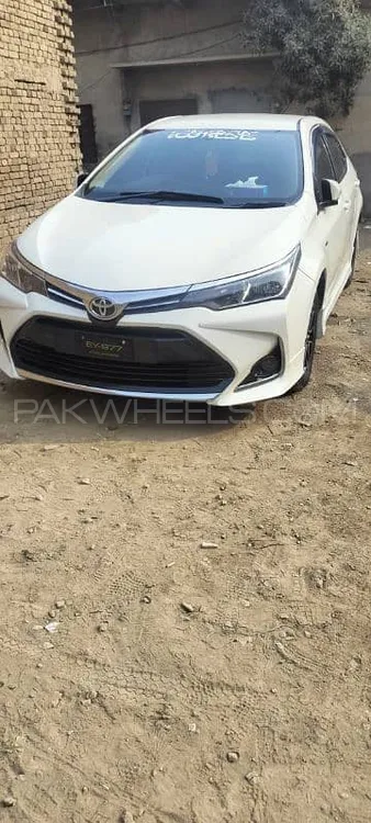 ٹویوٹا کرولا 2015 for Sale in فیصل آباد Image-1