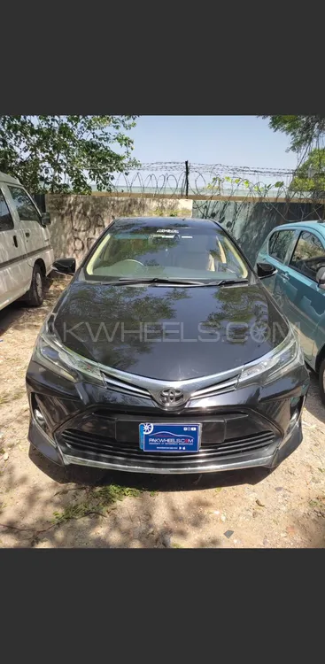 Toyota Corolla 2021 for Sale in Islamabad Image-1