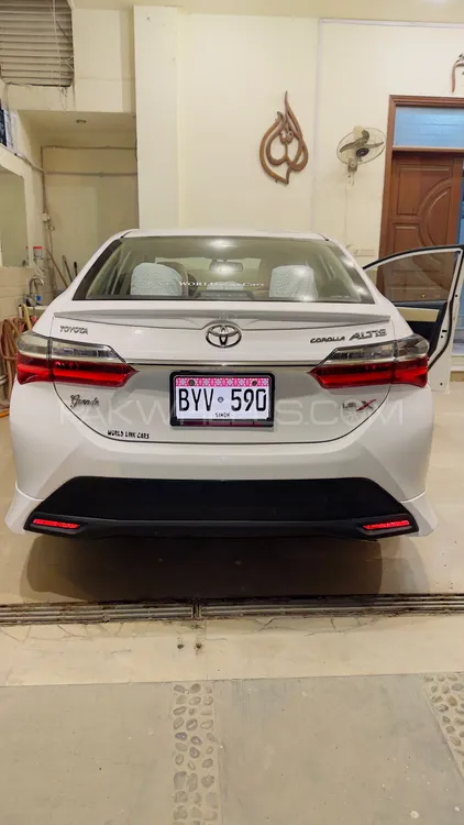 Toyota Corolla 2023 for Sale in Karachi Image-1
