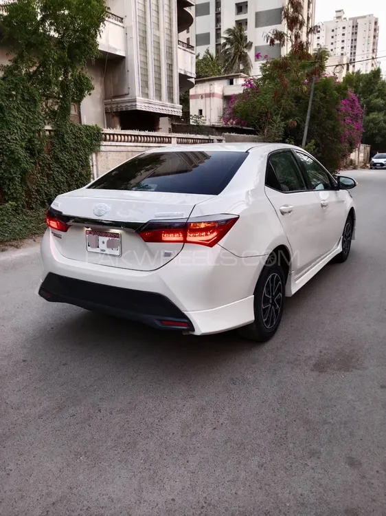 Toyota Corolla 2019 for Sale in Karachi Image-1